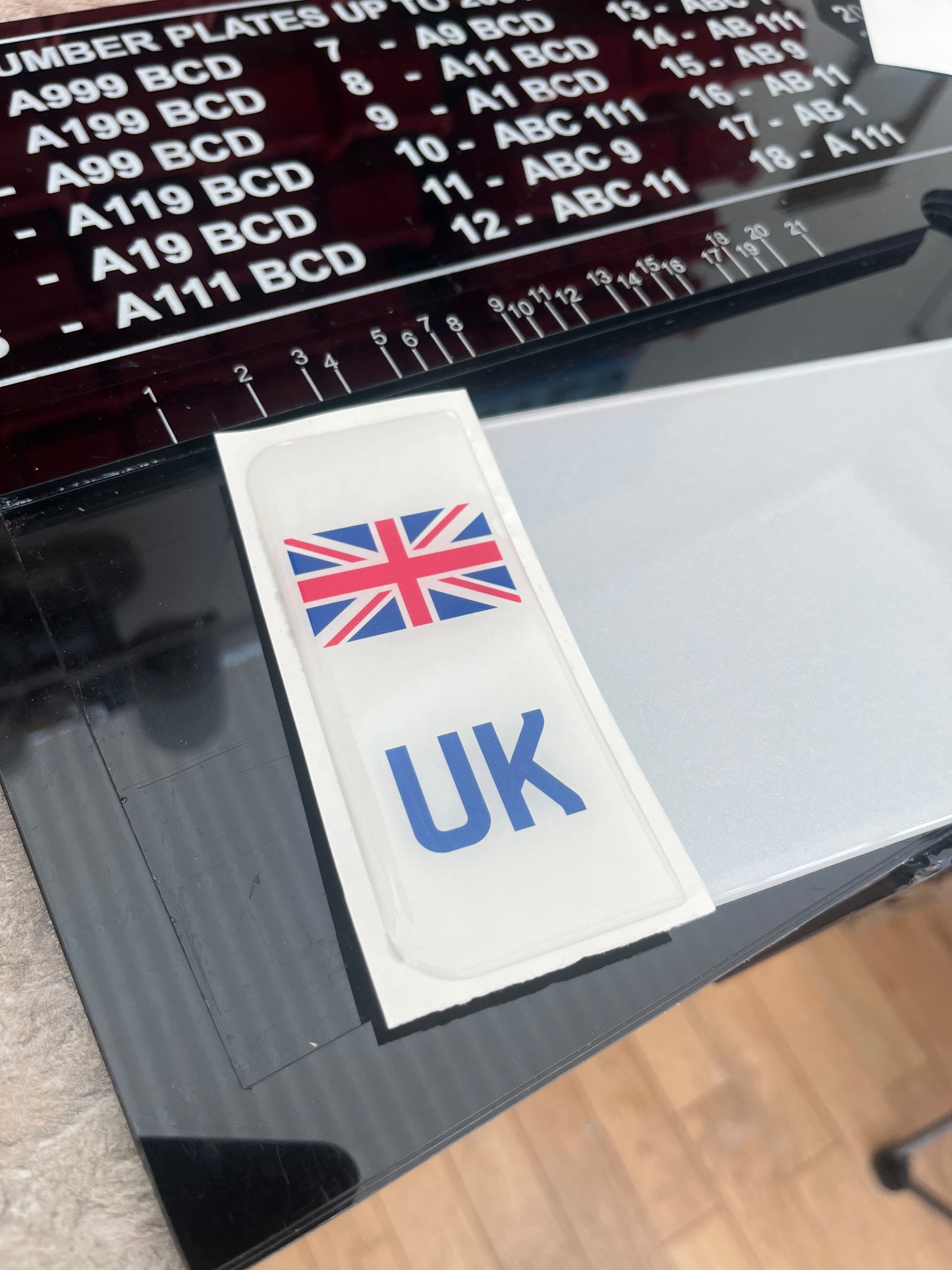 EV / UK badges - 3D and 4D